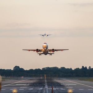 Atraso na entrega de aviões custa R$ 15 bi a mais em combustível às aéreas