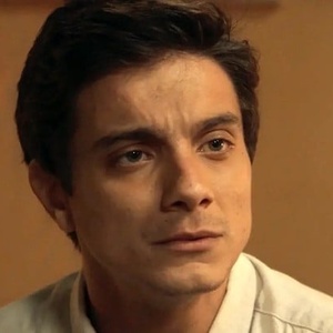 Andreia Horta como Zenilda em Três Graças